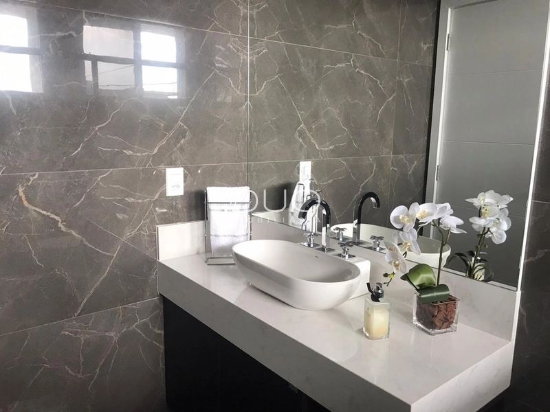 CASA COM 5 SUÍTES NO CONDOMÍNIO ENSEADA: 29ª foto da galeria de imagens do imóvel