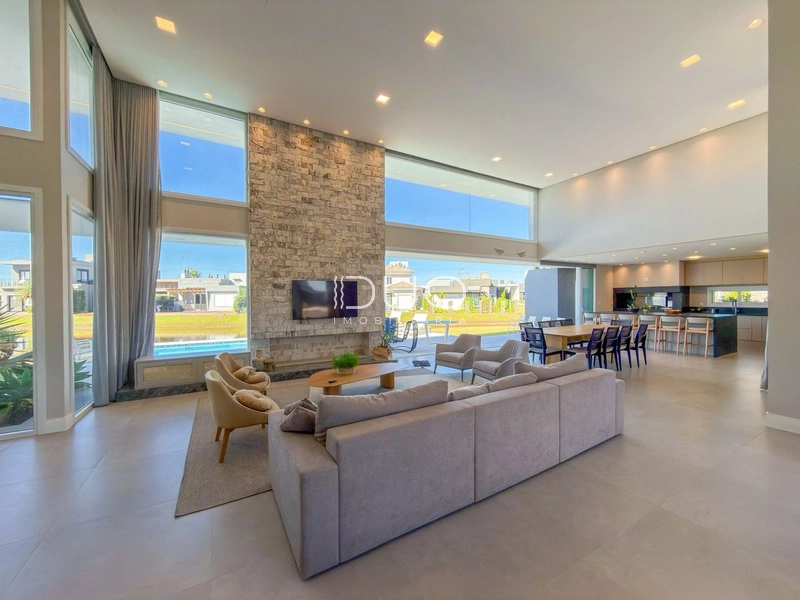 CASA NO CONDOMÍNIO RIVIERA EM XANGRI-LÁ: 7ª foto da galeria de imagens do imóvel