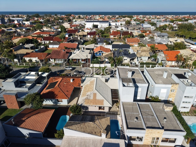CASA EM XANGRI-LÁ: 26ª foto da galeria de imagens do imóvel