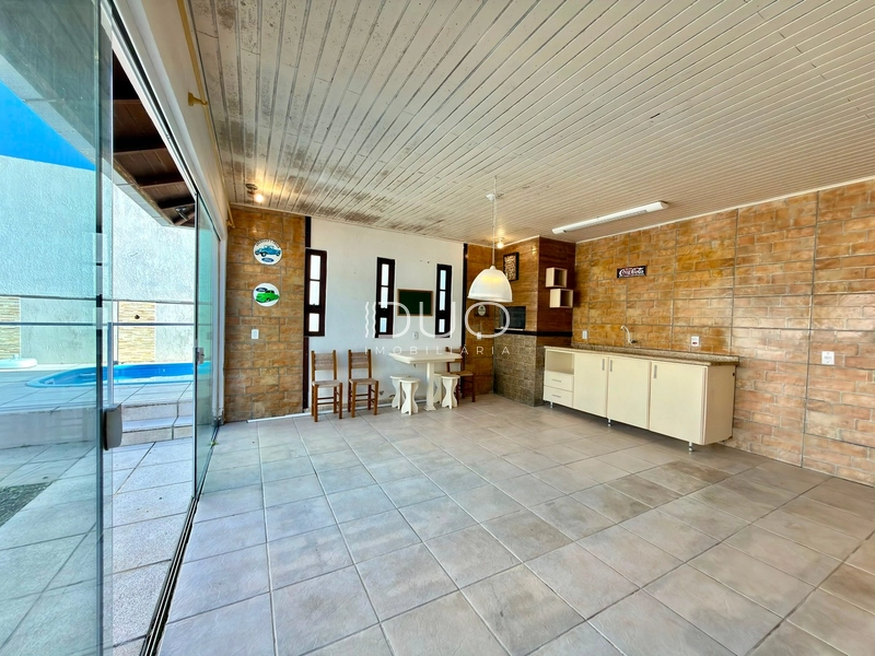 CASA EM XANGRI-LÁ: 12ª foto da galeria de imagens do imóvel