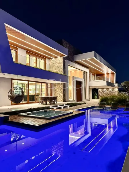 MANSÃO ESPETACULAR: 100ª foto da galeria de imagens do imóvel