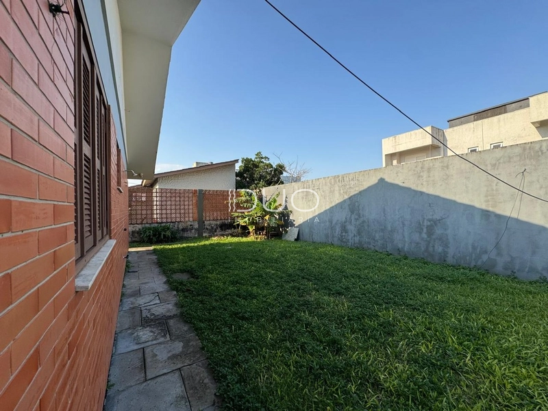 CASA COM 03 DORMITÓRIOS EM XANGRI-LÁ: 41ª foto da galeria de imagens do imóvel