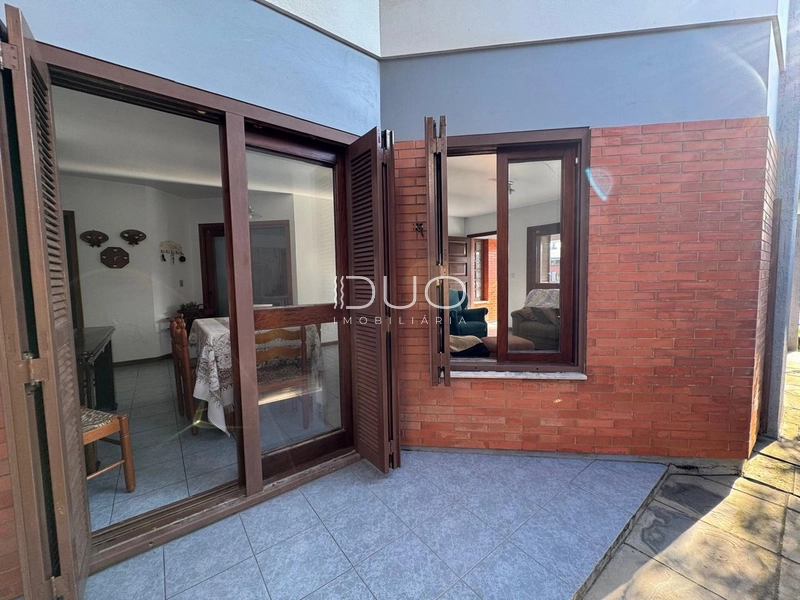 CASA COM 03 DORMITÓRIOS EM XANGRI-LÁ: 23ª foto da galeria de imagens do imóvel