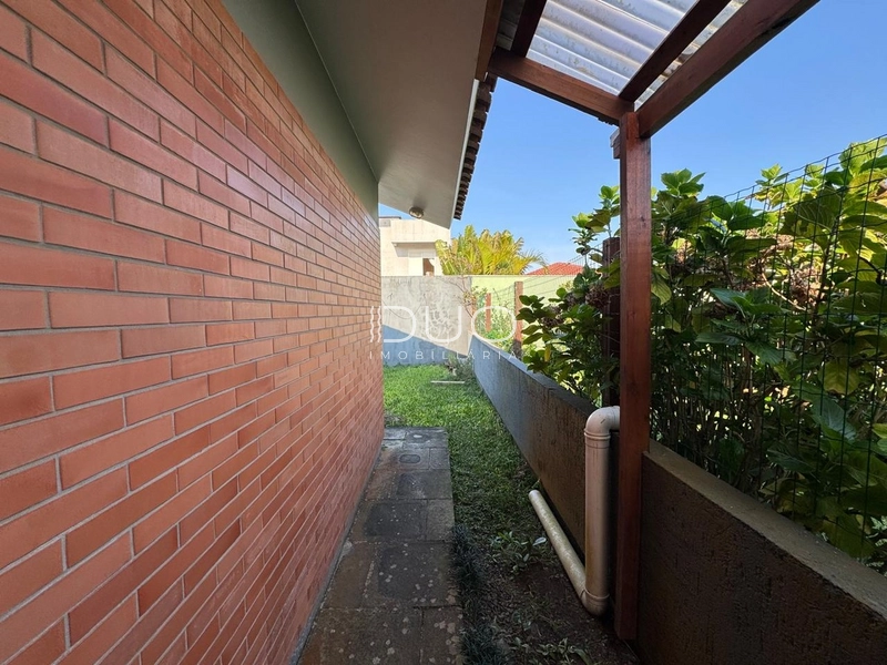 CASA COM 03 DORMITÓRIOS EM XANGRI-LÁ: 39ª foto da galeria de imagens do imóvel