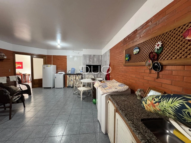 CASA COM 03 DORMITÓRIOS EM XANGRI-LÁ: 15ª foto da galeria de imagens do imóvel
