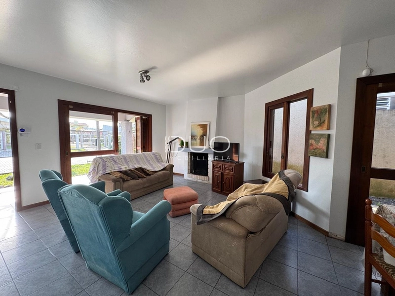 CASA COM 03 DORMITÓRIOS EM XANGRI-LÁ: 14ª foto da galeria de imagens do imóvel