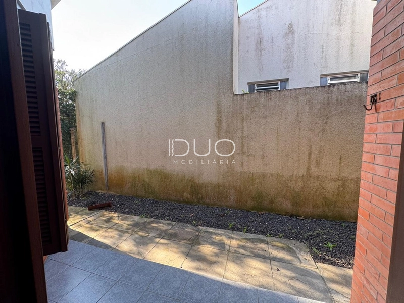 CASA COM 03 DORMITÓRIOS EM XANGRI-LÁ: 21ª foto da galeria de imagens do imóvel