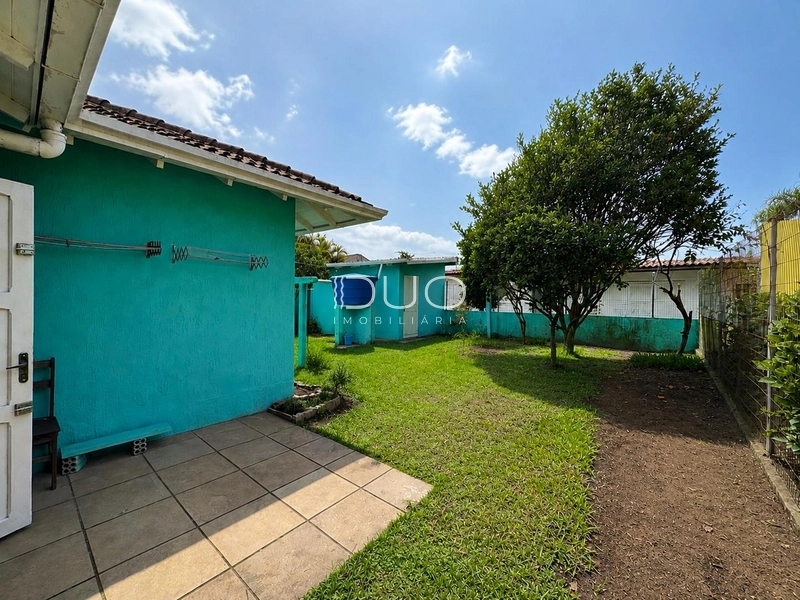 CASA COM 03 DORMITÓRIOS EM XANGRI-LÁ: 3ª foto da galeria de imagens do imóvel