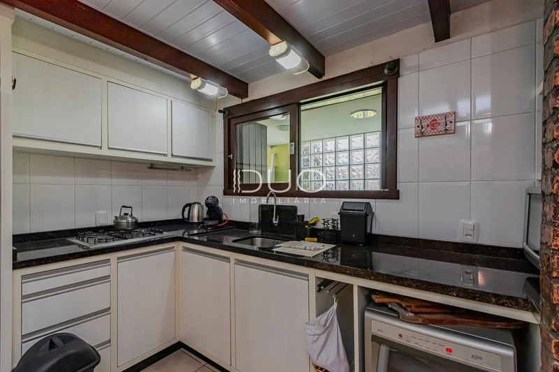 CASA COM 03 SUÍTES EM XANGRI-LÁ: 11ª foto da galeria de imagens do imóvel