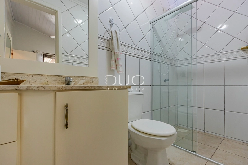 CASA COM 03 SUÍTES EM XANGRI-LÁ: 19ª foto da galeria de imagens do imóvel