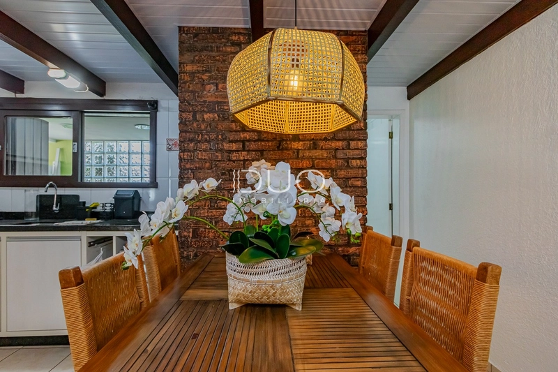 CASA COM 03 SUÍTES EM XANGRI-LÁ: 8ª foto da galeria de imagens do imóvel