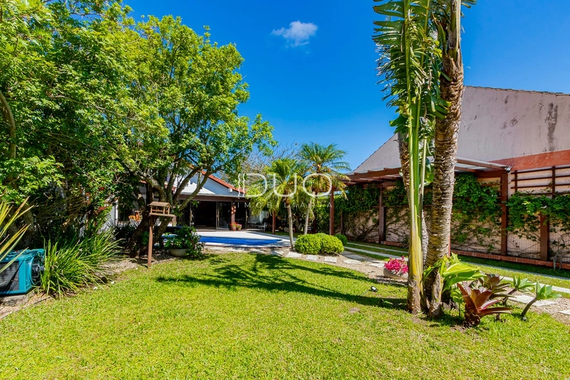 CASA COM 03 SUÍTES EM XANGRI-LÁ: 50ª foto da galeria de imagens do imóvel
