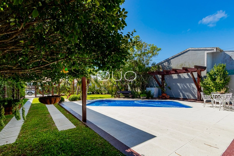 CASA COM 03 SUÍTES EM XANGRI-LÁ: 43ª foto da galeria de imagens do imóvel