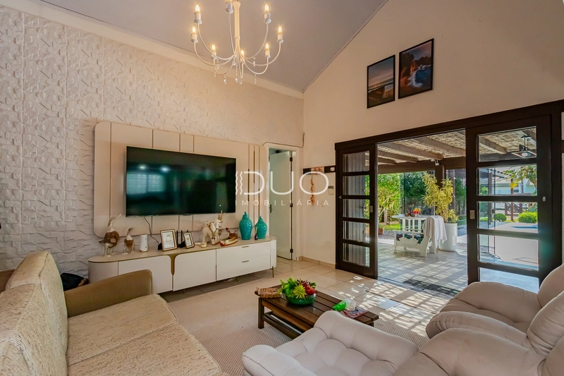 CASA COM 03 SUÍTES EM XANGRI-LÁ: 7ª foto da galeria de imagens do imóvel
