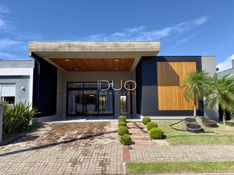 CASA COM 04 SUÍTES NO CONDOMÍNIO SEA COAST EM XANGRI-LÁ: 2ª foto da galeria de imagens do imóvel