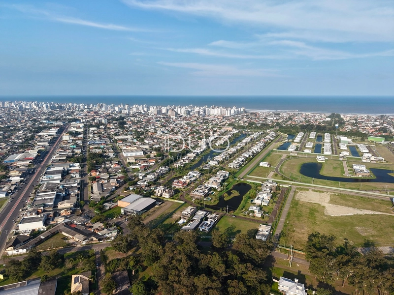 SOBRADO NO CONDOMÍNIO VILLAGIO DE ATLÂNTIDA: 40ª foto da galeria de imagens do imóvel