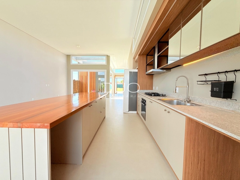 CASA NO CONDOMÍNIO ZEN EM XANGRI-LÁ: 6ª foto da galeria de imagens do imóvel