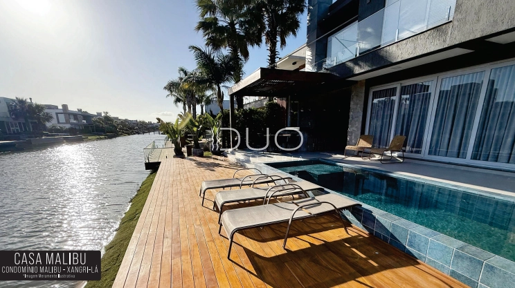 SOBRADO NO CONDOMÍNIO MALIBU EM XANGRI-LÁ