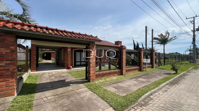CASA EM XANGRI-LÁ