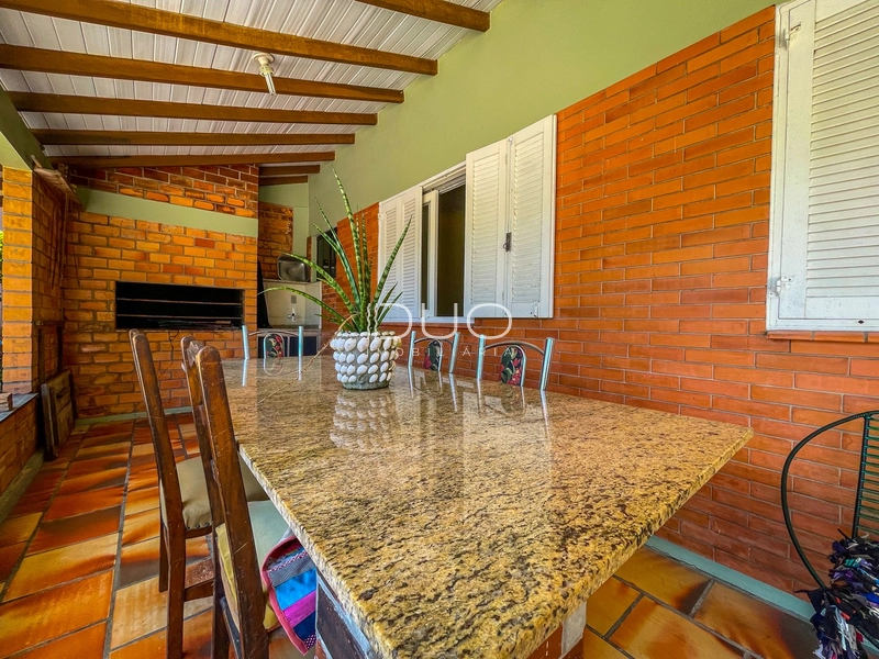 CASA EM XANGRI-LÁ: 9ª foto da galeria de imagens do imóvel