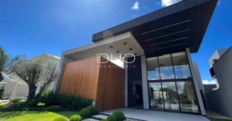 CASA NO CONDOMÍNIO VELAS DA MARINA