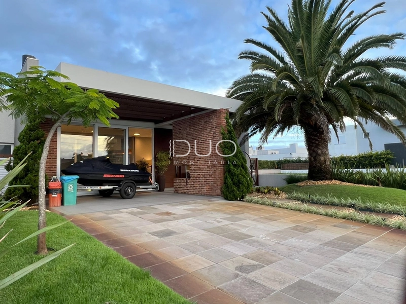 CASA NO CONDOMÍNIO DUBAI RESORT EM CAPÃO DA CANOA