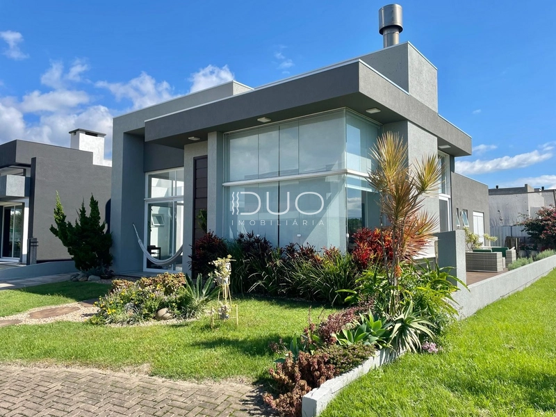 CASA NO CONDOMÍNIO DUBAI RESORT EM CAPÃO DA CANOA