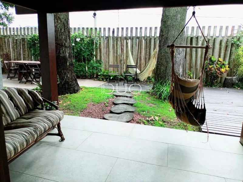 CASA NO CONDOMÍNIOB CARMEL EM XANGRI-LÁ: 2ª foto da galeria de imagens do imóvel