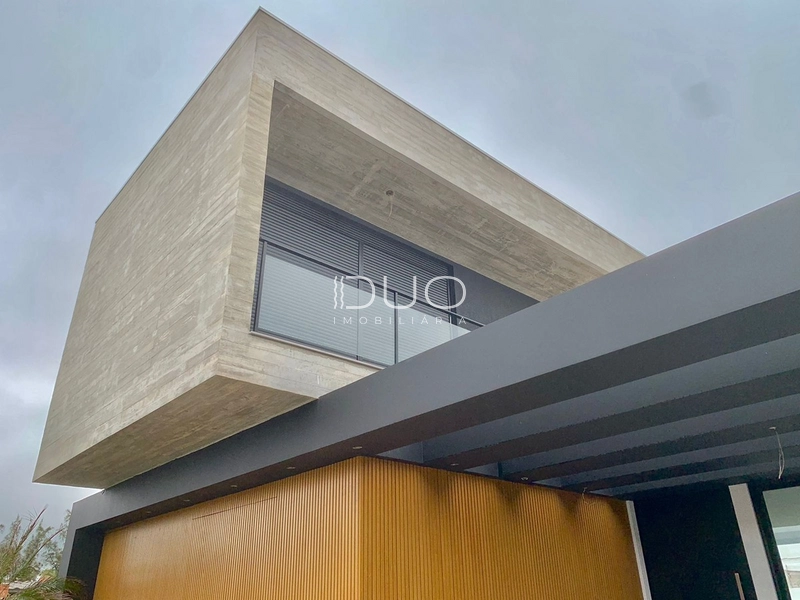 CASA EM CAPÃO DA CANOA: 3ª foto da galeria de imagens do imóvel