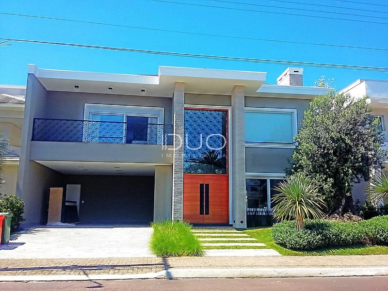 CASA NO CONDOMÍNIO VELAS DA MARINA EM CAPÃO DA CANOA
