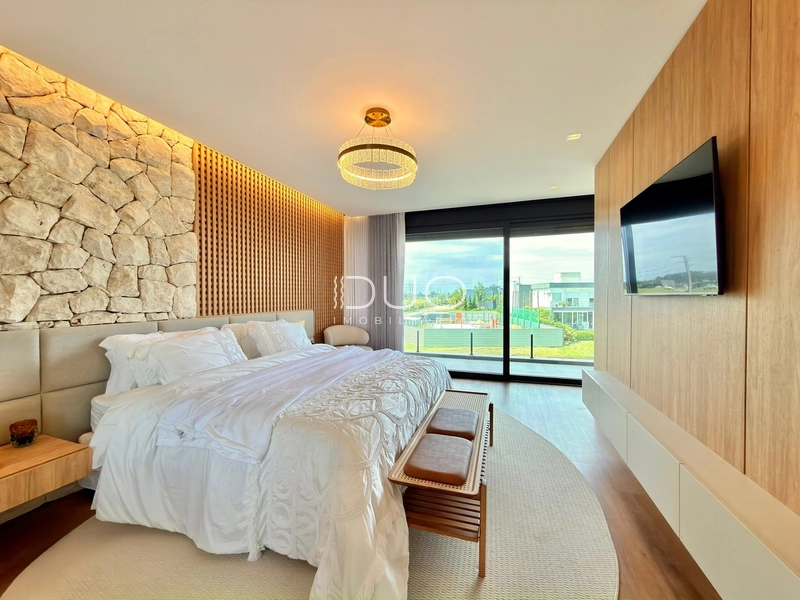 SOBRADO NO CONDOMÍNIO SENSE EM XANGRI-LÁ: 25ª foto da galeria de imagens do imóvel