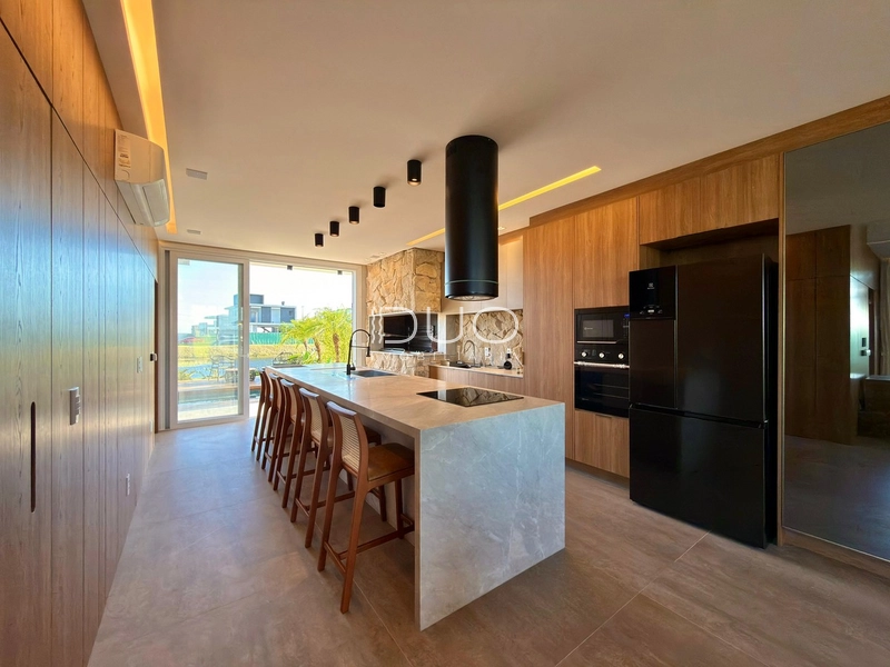 SOBRADO NO CONDOMÍNIO ALLURE EM XANGRI-LÁ: 12ª foto da galeria de imagens do imóvel