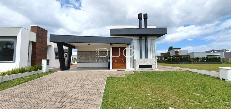 CASA NO CONDOMÍNIO DUBAI RESORT EM CAPÃO DA CANOA