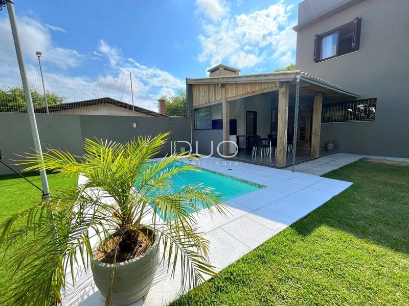 CASA EM XANGRI-LÁ: 20ª foto da galeria de imagens do imóvel