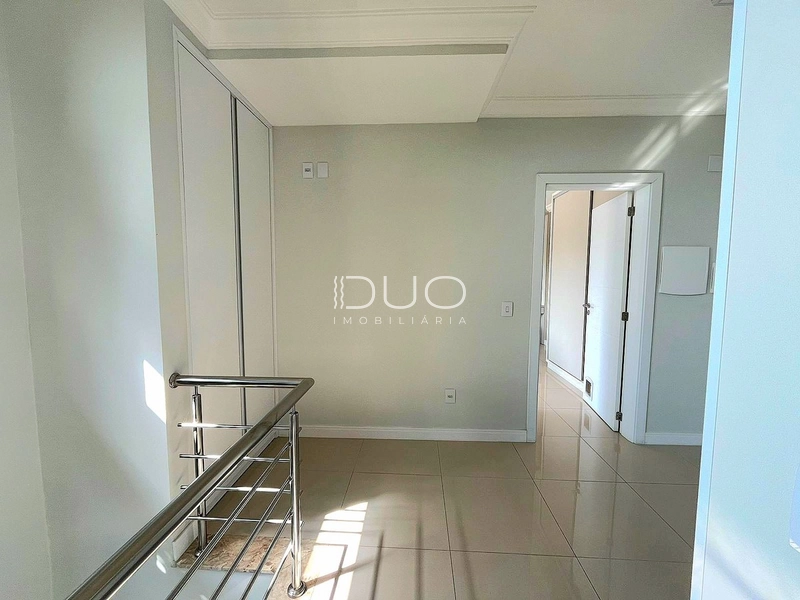 CASA EM XANGRI-LÁ: 25ª foto da galeria de imagens do imóvel