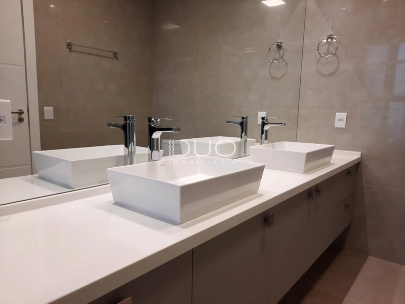 SOBRADO NO CONDOMÍNIO MALIBU EM XANGRI-LÁ: 39ª foto da galeria de imagens do imóvel