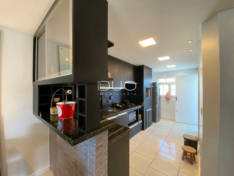 CASA NO CENTRO DE XANGRI-LÁ: 5ª foto da galeria de imagens do imóvel