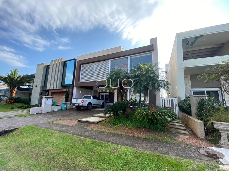 CASA NO CONDOMÍNIO CAPÃO ILHAS RESORT