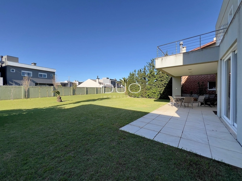 CASA NO CONDOMÍNIO VENTURA CLUB EM XANGRI-LÁ: 28ª foto da galeria de imagens do imóvel