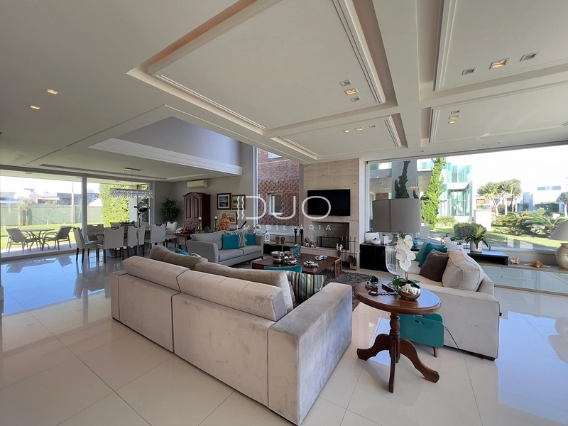 CASA NO CONDOMÍNIO VENTURA CLUB EM XANGRI-LÁ: 8ª foto da galeria de imagens do imóvel