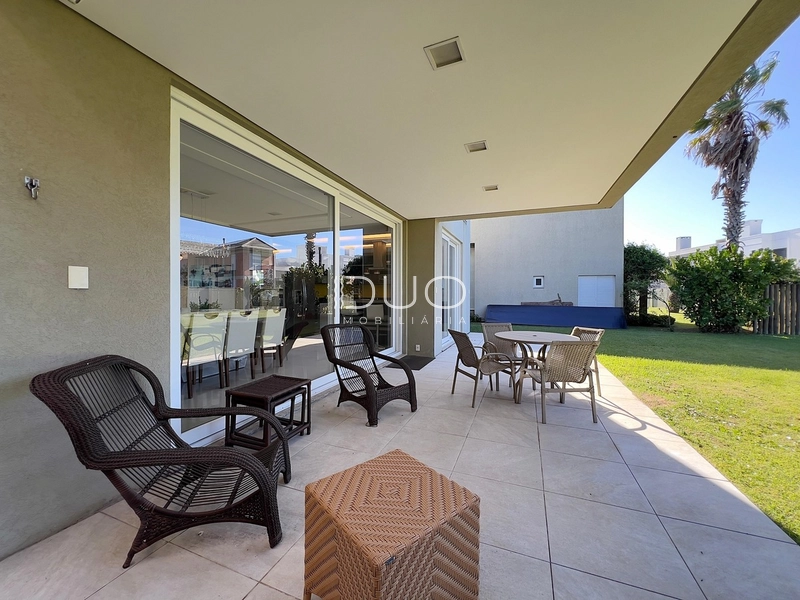 CASA NO CONDOMÍNIO VENTURA CLUB EM XANGRI-LÁ: 25ª foto da galeria de imagens do imóvel