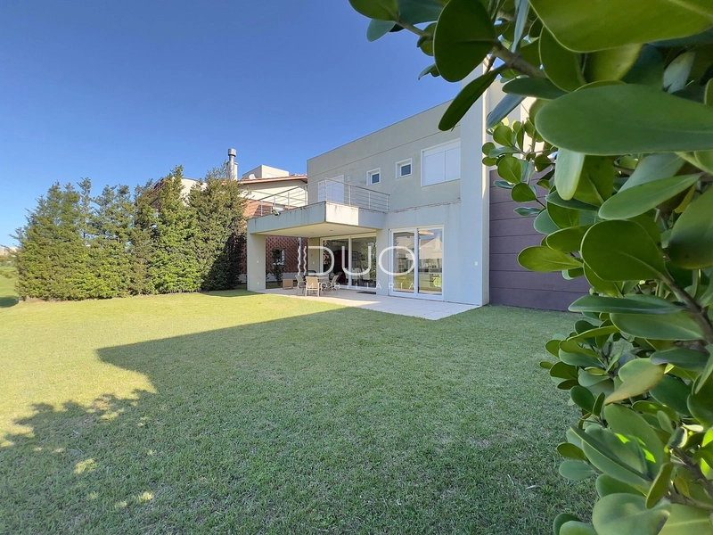 CASA NO CONDOMÍNIO VENTURA CLUB EM XANGRI-LÁ: 31ª foto da galeria de imagens do imóvel