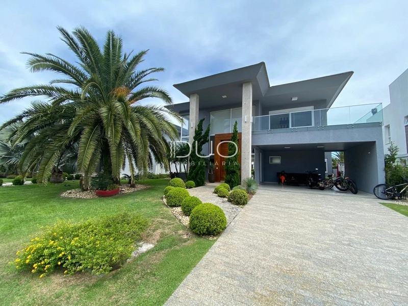 CASA NO CONDOMÍNIO VILLAGIO DE ATLÂNTIDA: 3ª foto da galeria de imagens do imóvel
