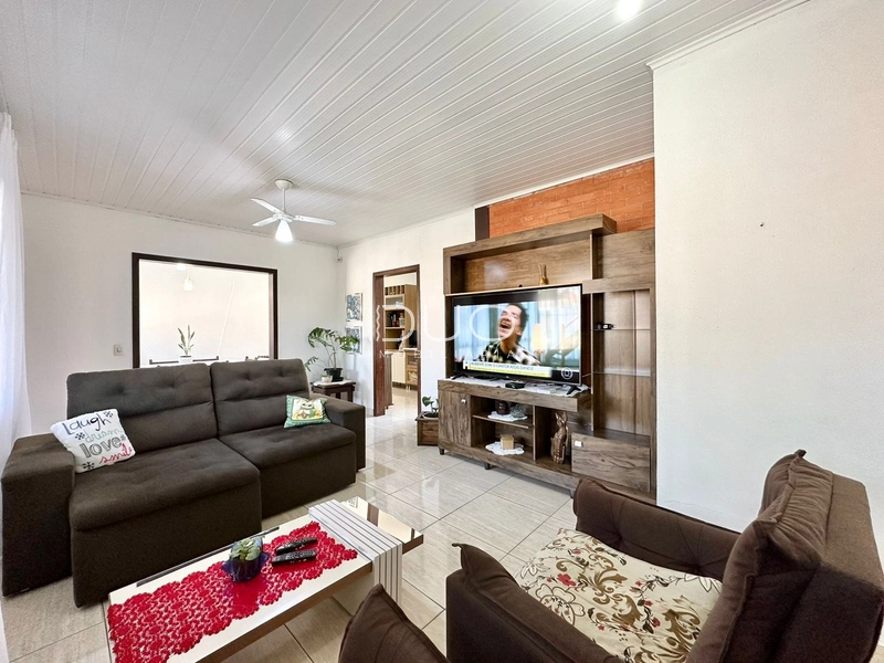 CASA EM CAPÃO DA CANOA