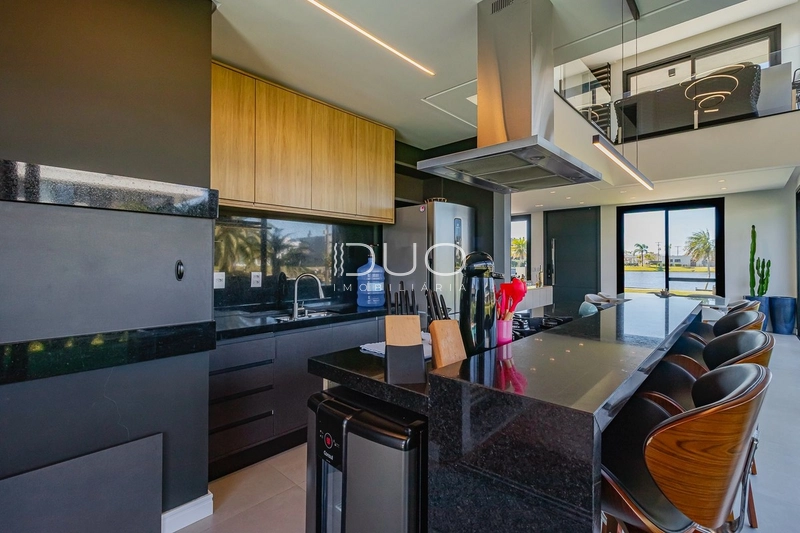 SOBRADO NO CONDOMÍNIO BLUE EM XANGRI-LÁ: 10ª foto da galeria de imagens do imóvel