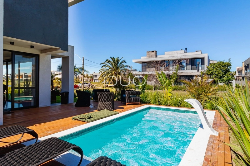 SOBRADO NO CONDOMÍNIO BLUE EM XANGRI-LÁ: 17ª foto da galeria de imagens do imóvel