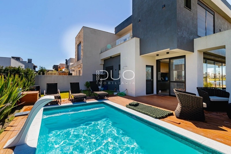 SOBRADO NO CONDOMÍNIO BLUE EM XANGRI-LÁ: 18ª foto da galeria de imagens do imóvel