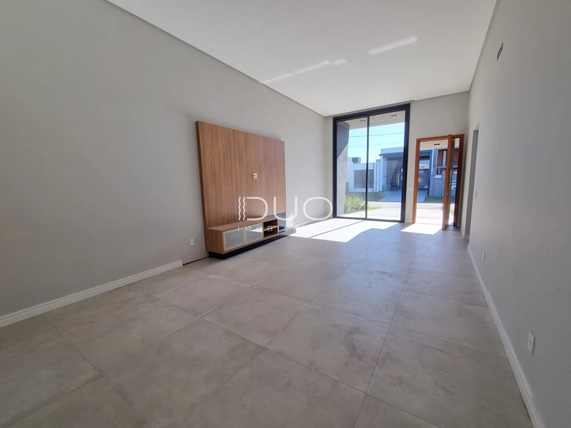 CASA NO CONDOMÍNIO BLUE EM XANGRI-LÁ: 3ª foto da galeria de imagens do imóvel