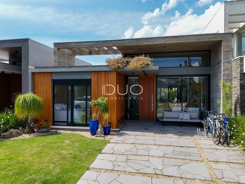 CASA NO CONDOMÍNIO BLUE EM XANGRI-LÁ: 2ª foto da galeria de imagens do imóvel