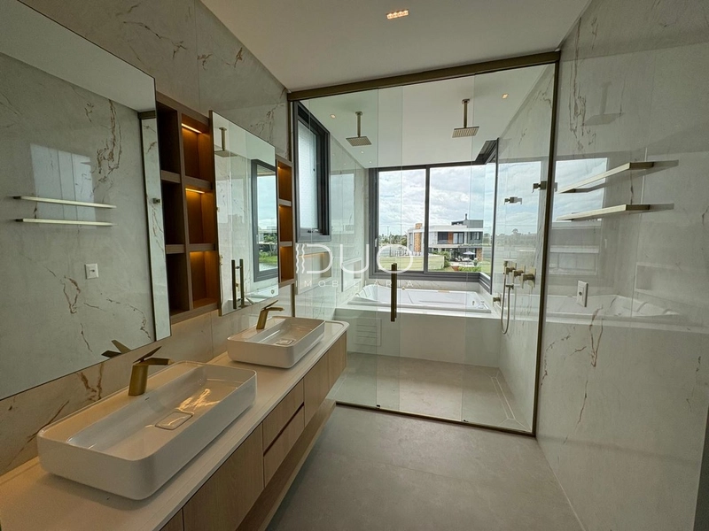 SOBRADO NO CONDOMÍNIO SENSE EM XANGRI-LÁ: 52ª foto da galeria de imagens do imóvel